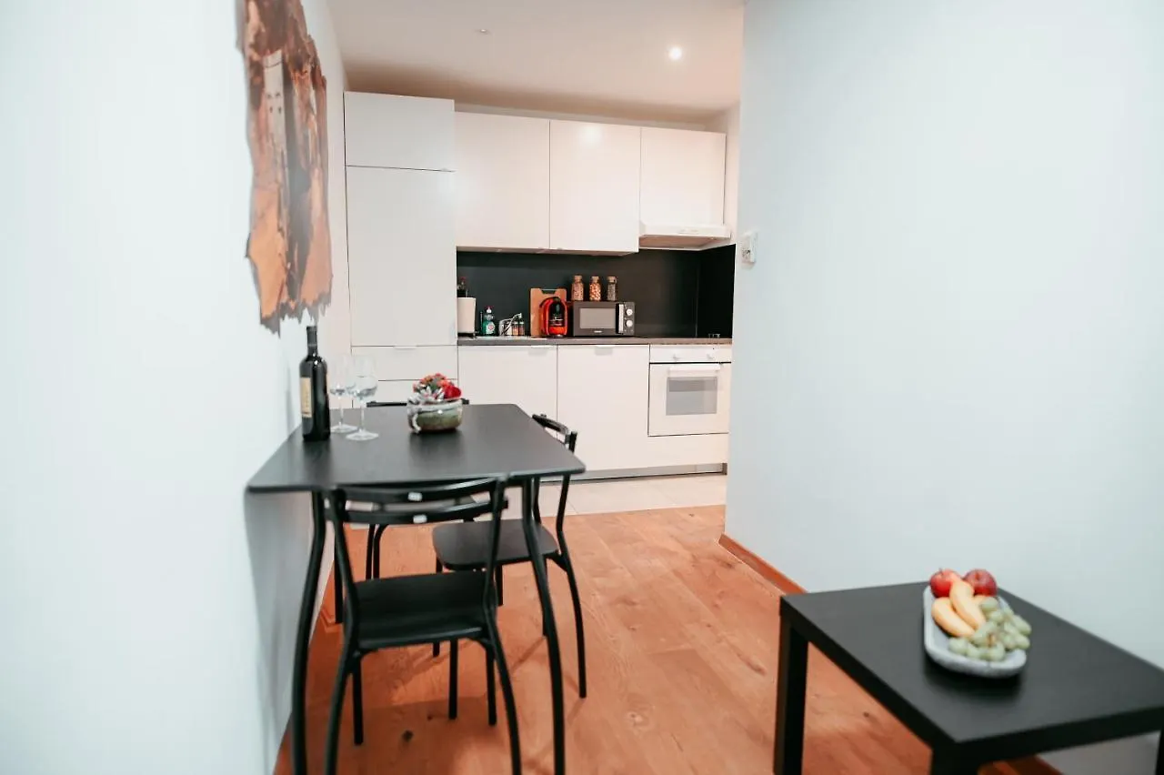 Vienna Shopping Center 6A Apartment オーストリア