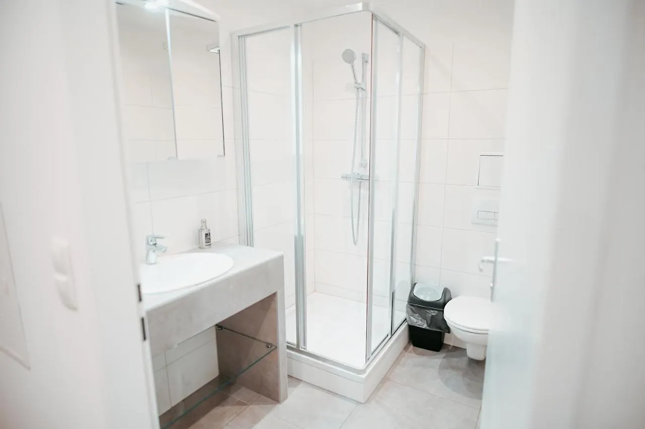 Vienna Shopping Center 6A Apartment オーストリア